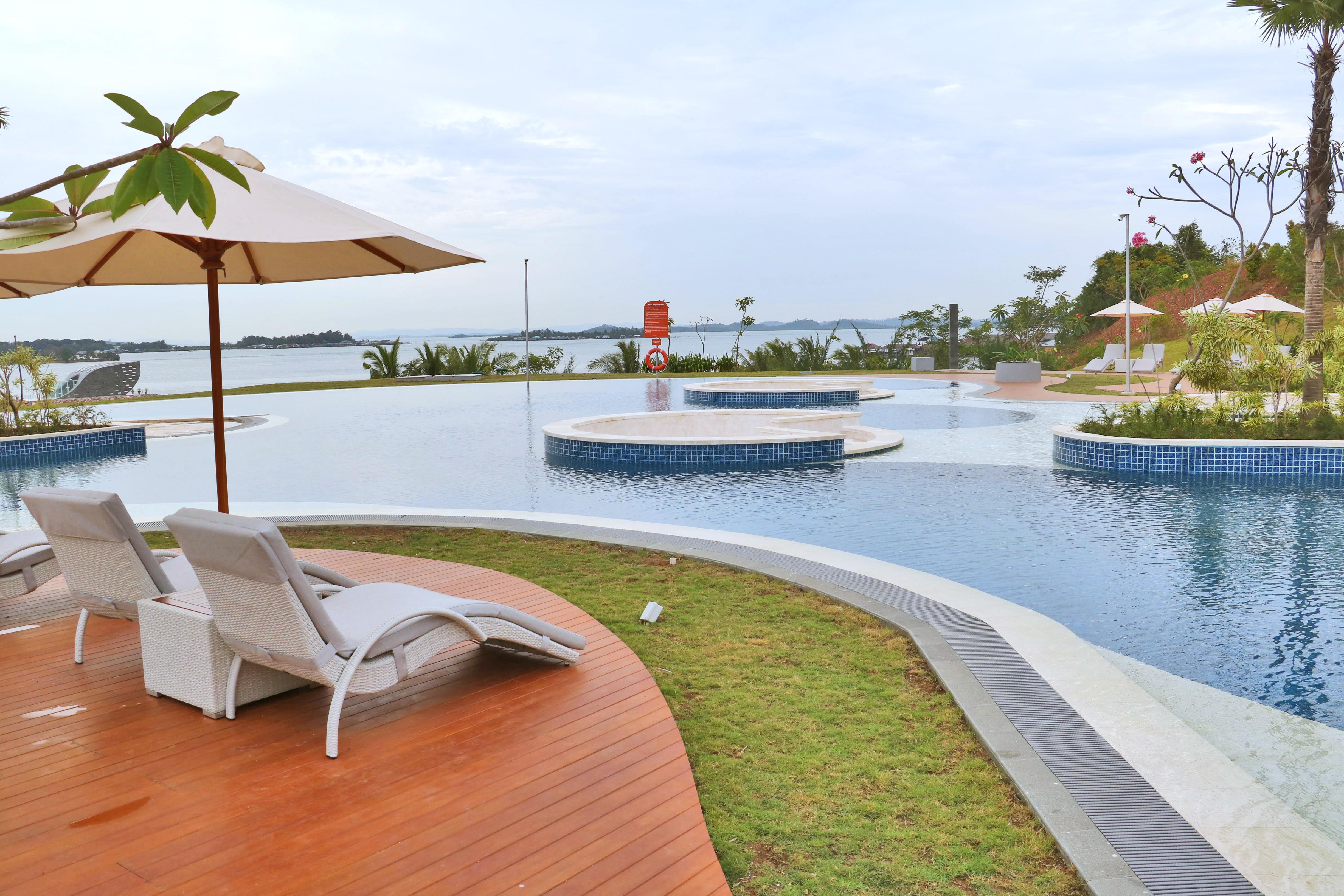 Harris Resort Barelang Batam Sagulung Εξωτερικό φωτογραφία