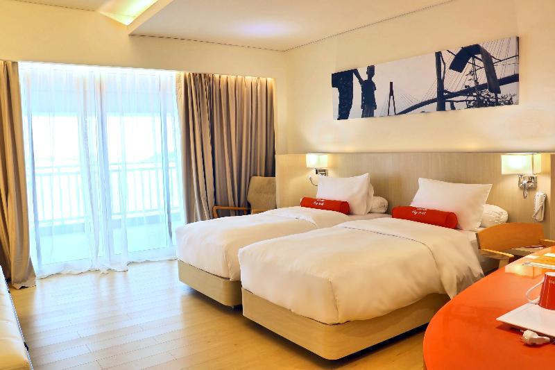 Harris Resort Barelang Batam Sagulung Εξωτερικό φωτογραφία